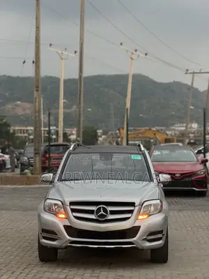 Mercedes-Benz GLK-Class 350 2014 Silver