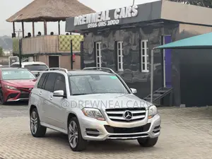 Mercedes-Benz GLK-Class 350 2014 Silver