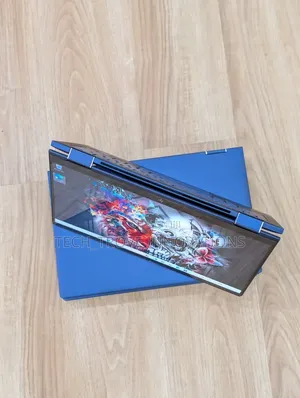 Laptop HP Dragonfly G3 16GB Intel Core i7 SSD 512GB