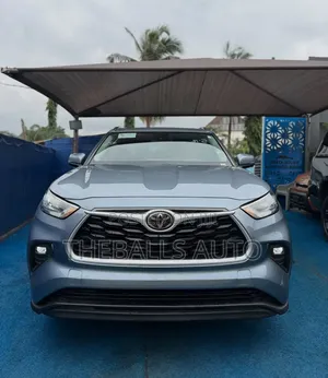 Toyota Highlander 2020 Blue