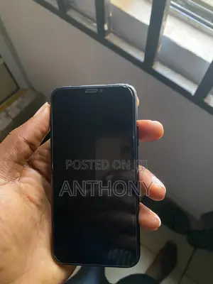 Apple iPhone X 64 GB Black