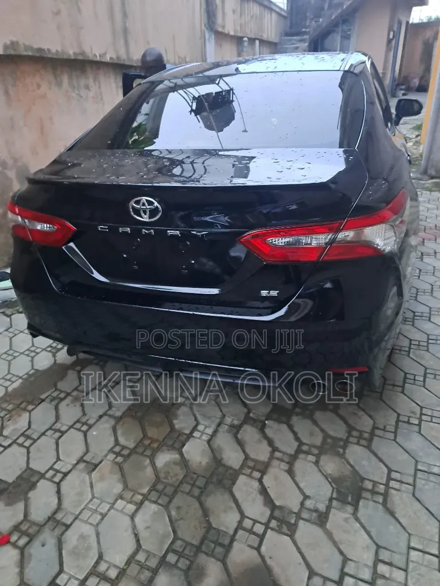 Toyota Camry 2018 Black