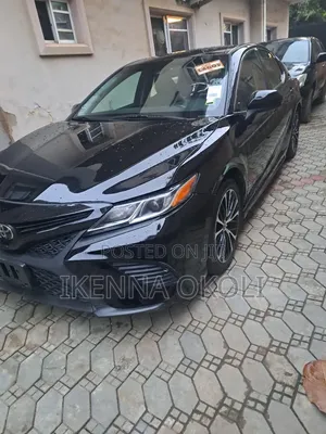 Toyota Camry 2018 Black