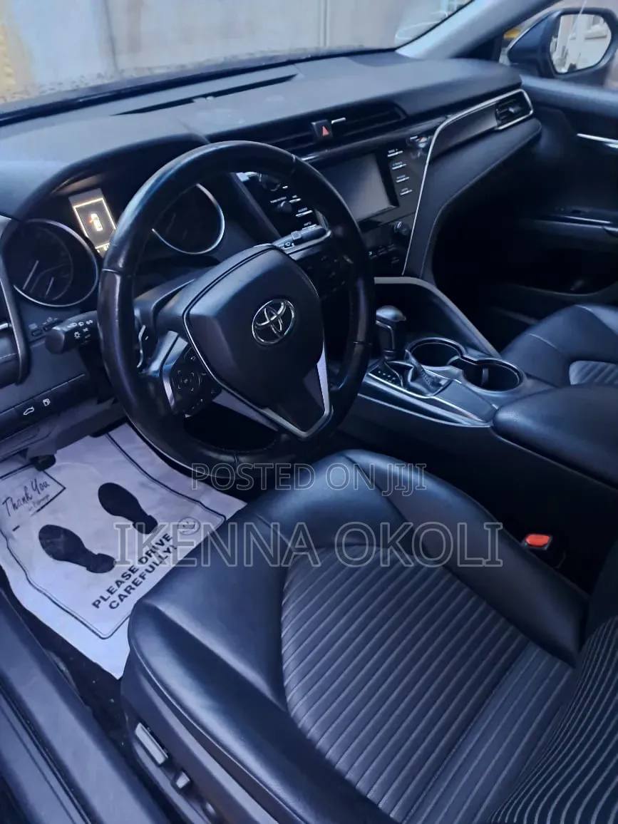 Toyota Camry 2018 Black