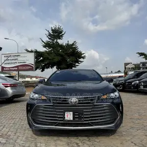 Toyota Camry 2019 Gray