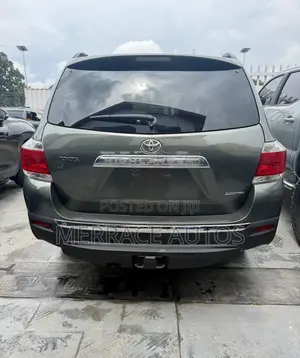 Toyota Highlander Limited 2012 Gray