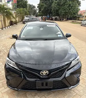 Toyota Camry 2020 Black