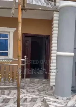 3bdrm Block of Flats in Werewere Command for rent