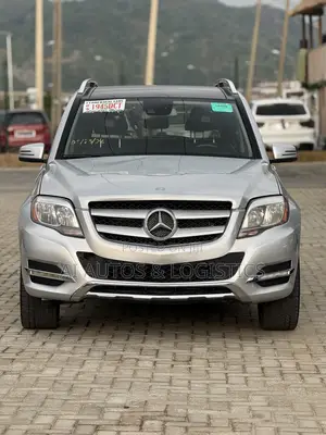 Mercedes-Benz GLK-Class 350 2014 Silver