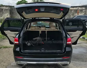 Mercedes-Benz GLC-Class 2016 Black