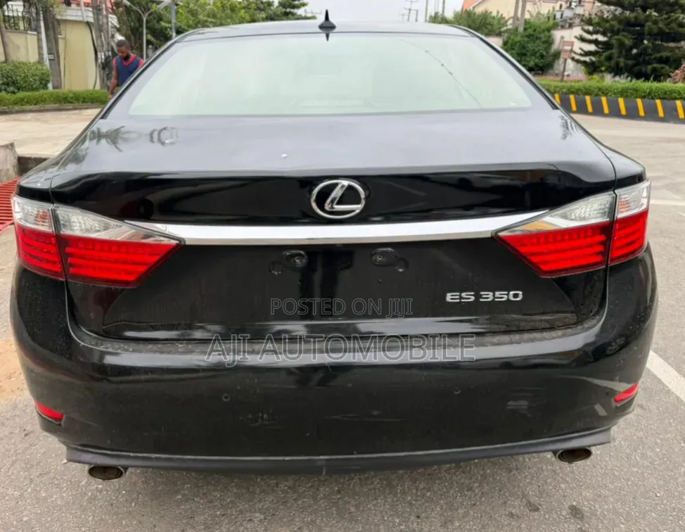 Lexus ES 2013 Black