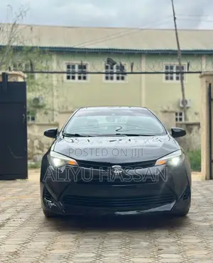 Toyota Corolla 2019 Black