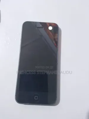 Apple iPhone 5 16 GB Black