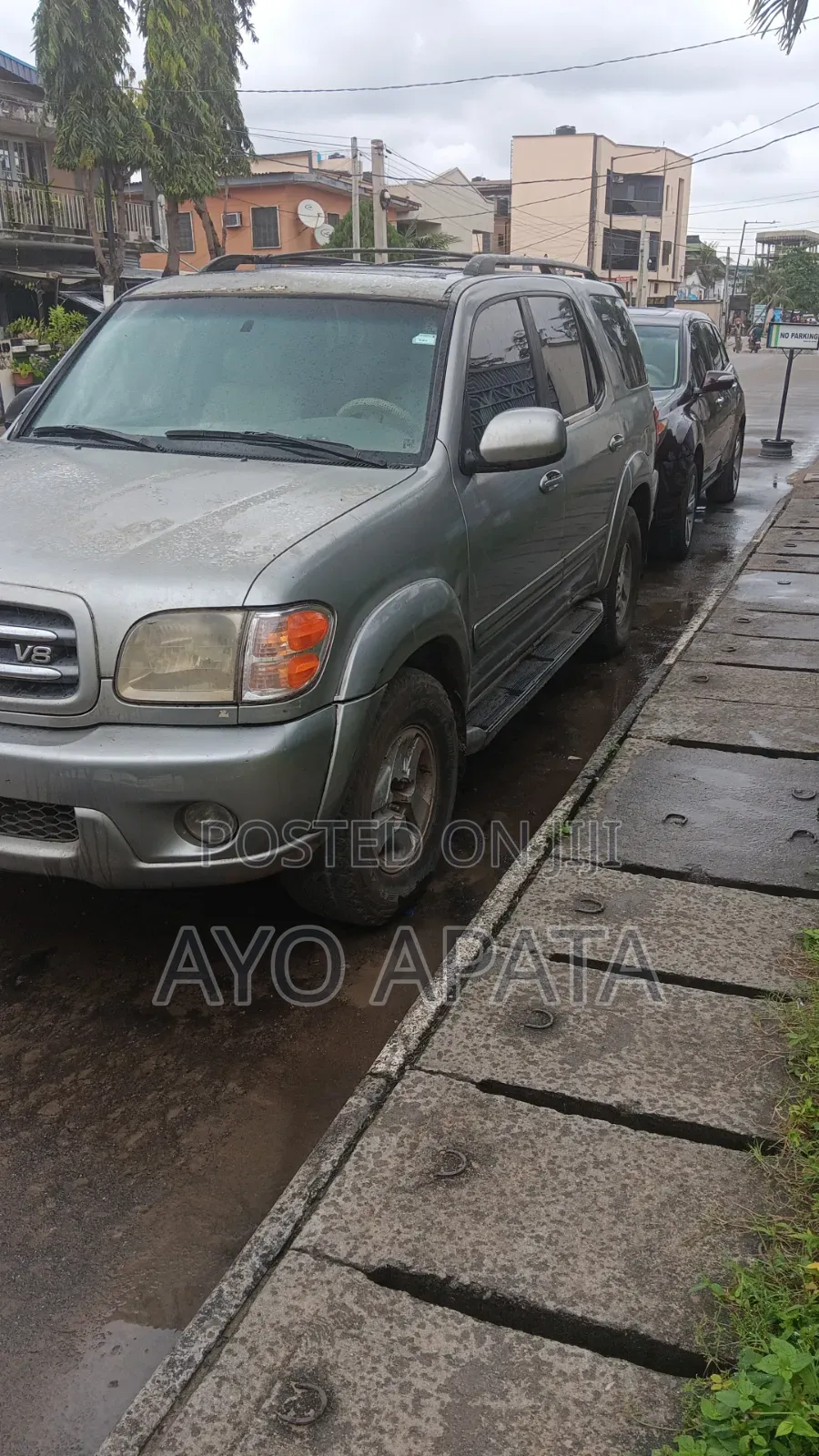 Toyota Sequoia 2003