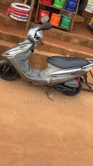 Motorcycle 2024 Silver