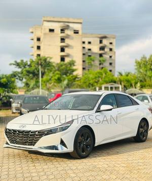 Hyundai Elantra 2023 White