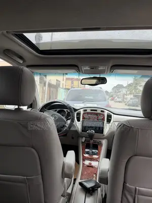 Toyota Highlander 2005 White