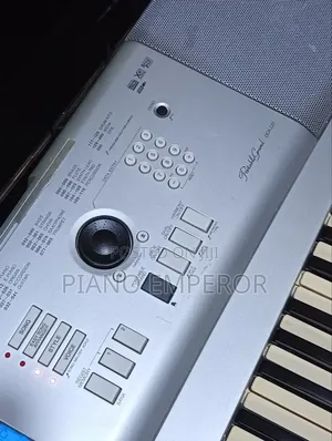 Yamaha DGX-220 — Powerful Portable Keyboard