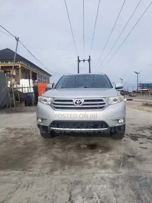 Toyota Highlander 2013 Silver