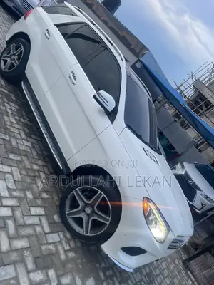 Mercedes-Benz GLE-Class GLE 400 4MATIC 2017 White