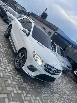 Mercedes-Benz GLE-Class GLE 400 4MATIC 2017 White