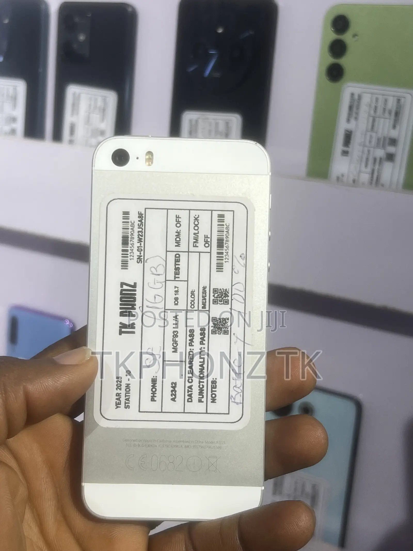 Apple iPhone SE 16 GB White
