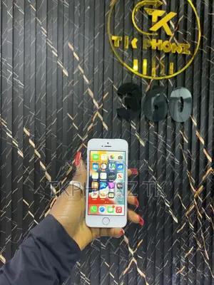 Apple iPhone SE 16 GB White