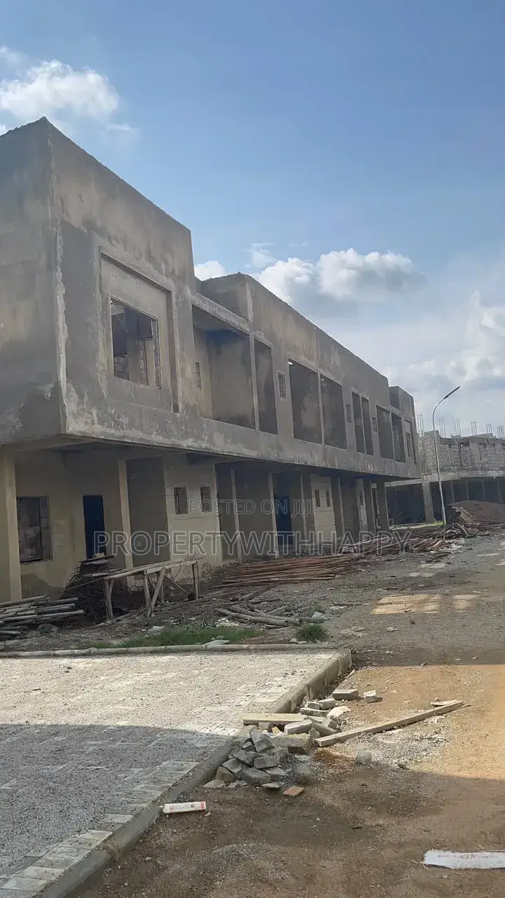 4bed Premium Terrace Duplex at Durumi Phase 3