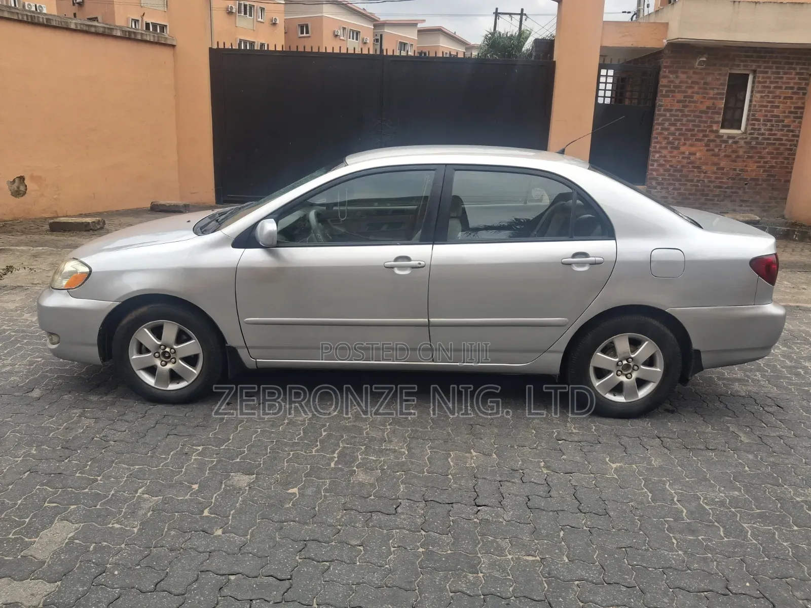 Toyota Corolla 2007 Silver
