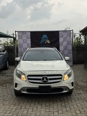 Mercedes-Benz GLA 250 2015 White