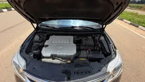 Toyota Avalon Limited FWD Sedan (3.6L 6cyl 6A) 2016 Gray