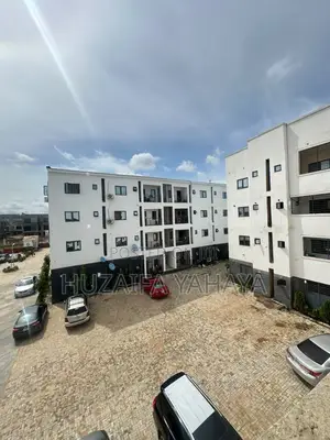 3bdrm Apartment in Prescient Estate, Kaura for sale