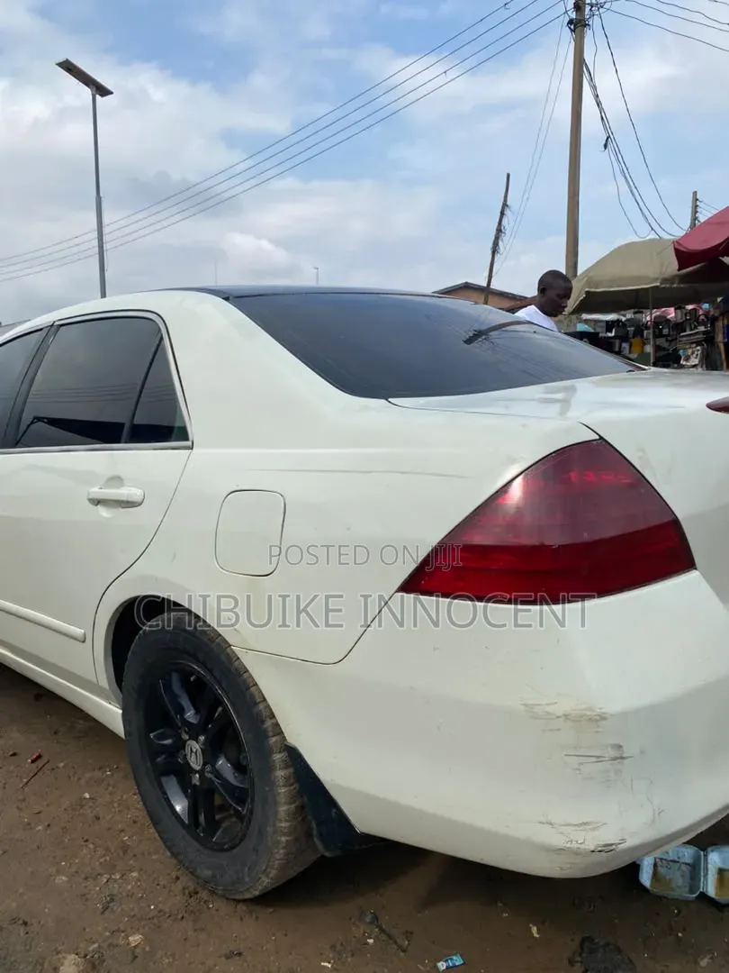 Honda Accord 2006