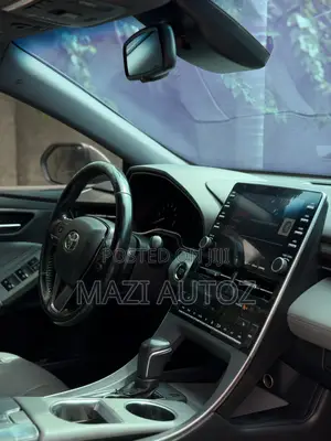 Toyota Avalon XLE 2020 Gray