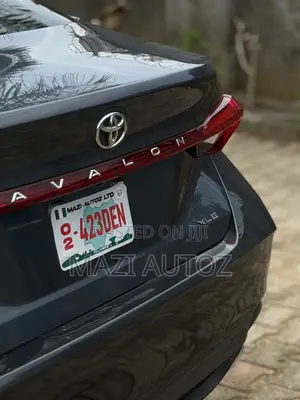Toyota Avalon XLE 2020 Gray