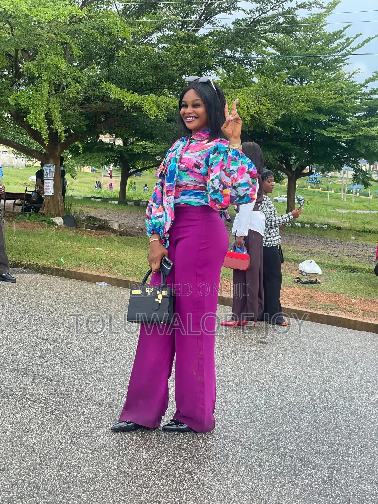Cooperate Office Tops