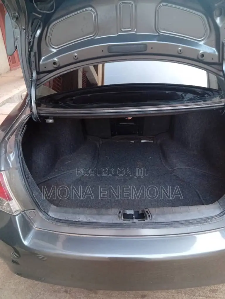 Honda Accord 2010 Gray