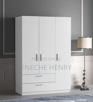 Quality Three Door Wardrobe