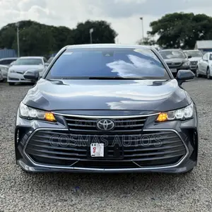 Toyota Avalon XLE FWD Sedan (3.5L V6 8A) 2019 Gray