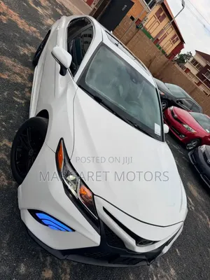 Lexus ES 2020 White