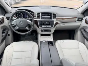 Mercedes-Benz M Class ML 350 4Matic 2013 Gray