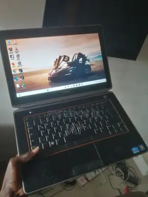 Laptop Dell Latitude E6420 8GB Intel Core i5 HDD 700GB
