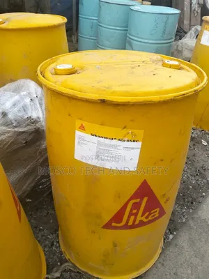 Sika Sikament R4 858c Concrete Admixture (Drum)