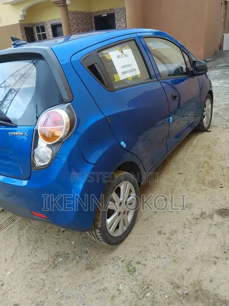 Chevrolet Spark 2011 Blue