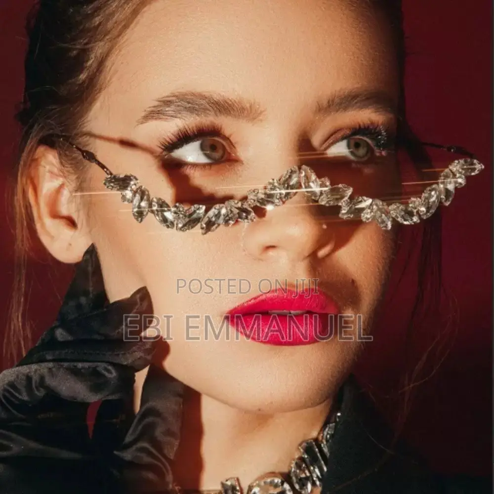 Rhinestones Stylist Glasses