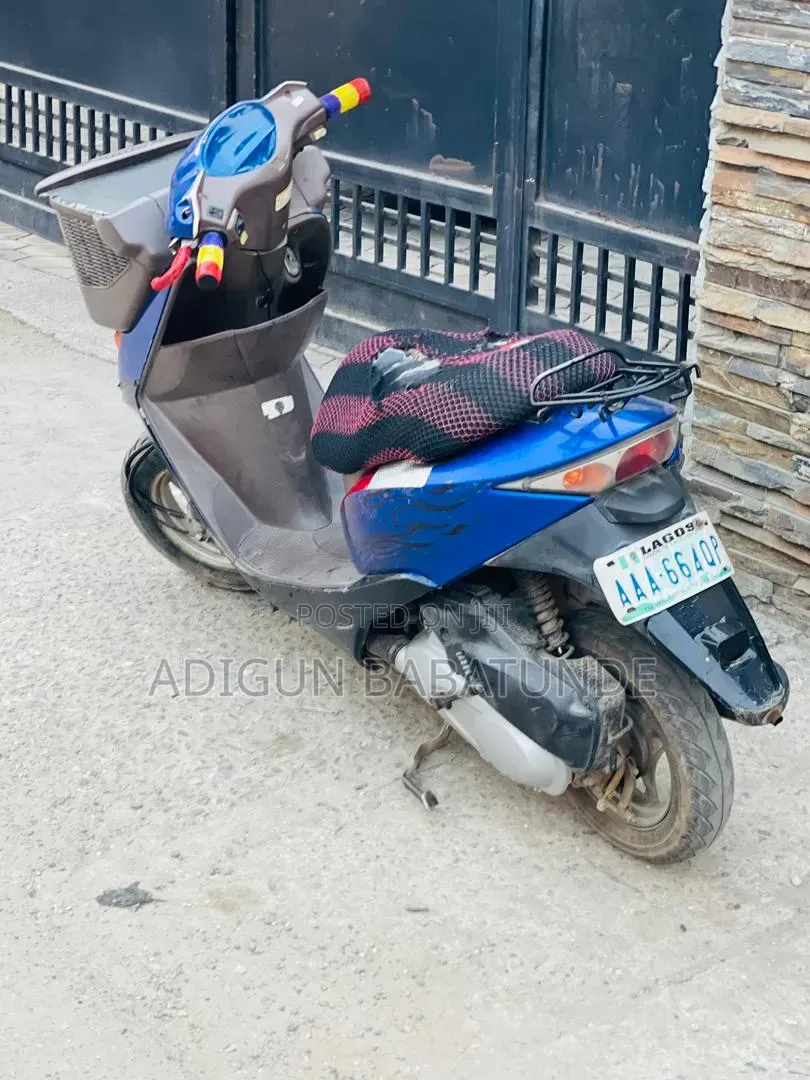 Honda Dio 2018 Blue