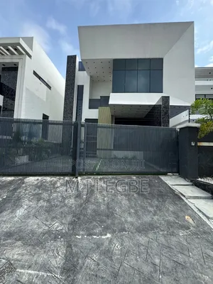 4bdrm Duplex in Chevron for rent