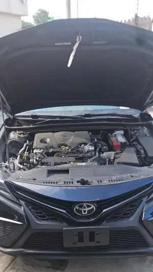 Toyota Camry SE 2021 Black