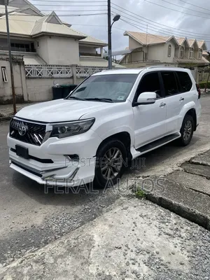 Toyota Land Cruiser Prado 2016 White
