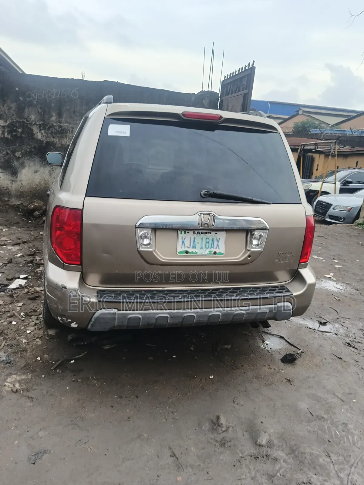 Honda Pilot 2004 Gold
